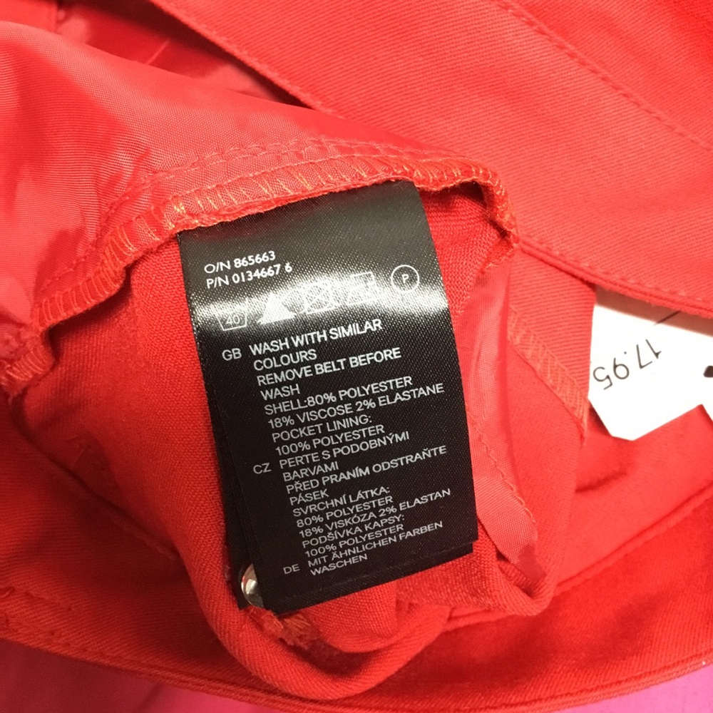 Red Shorts - Picture 4 of 5